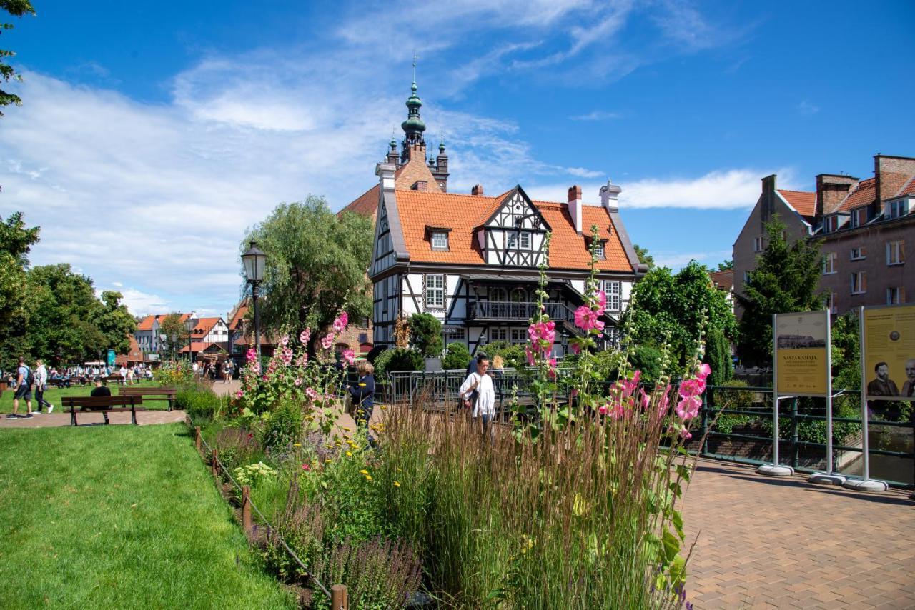 Maya'S Flats & Resorts 60 - Most Milosci Gdansk Luaran gambar